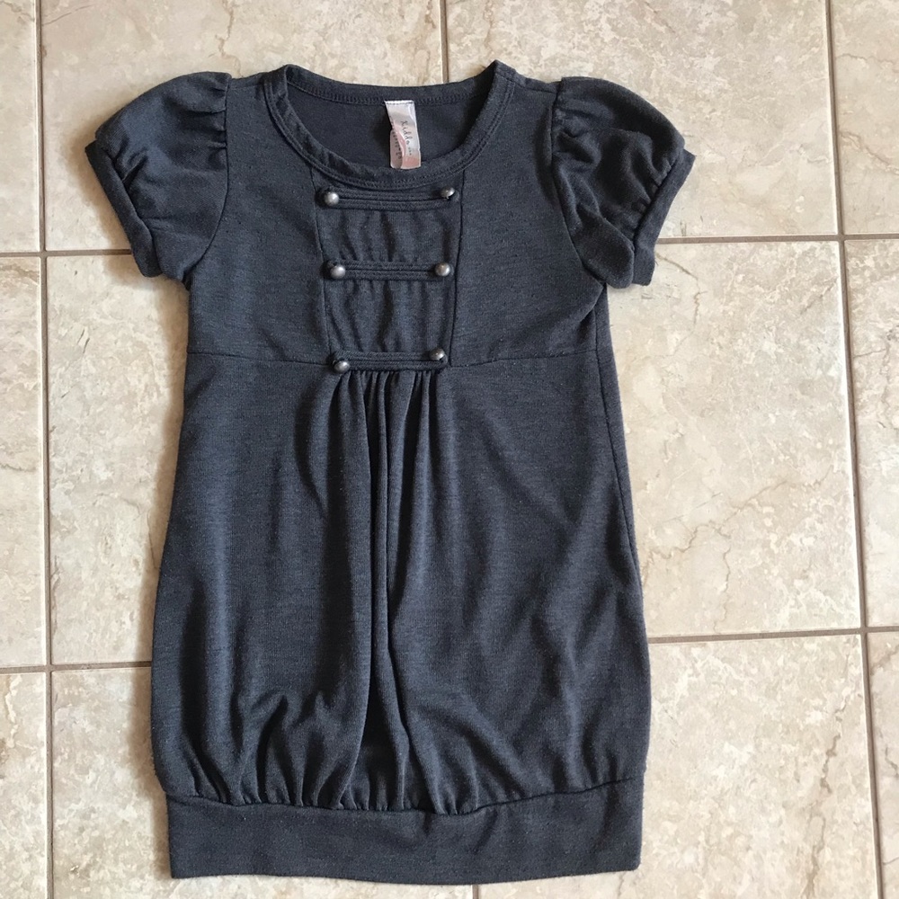 Cute Girls grey Kiddo USA size 8 short sleeve top